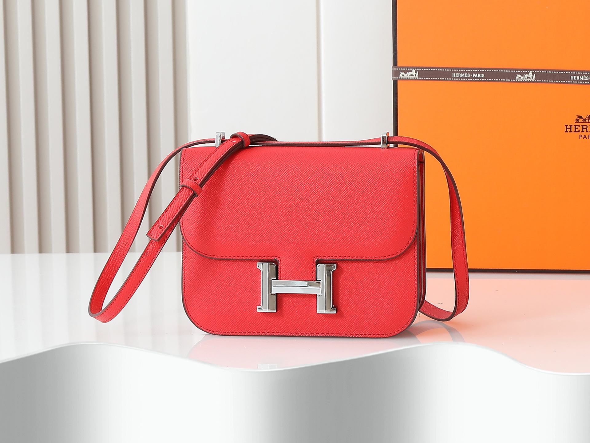HERMÈS Constance Mini Constance 18 Epsom Leather Crossbody Bag