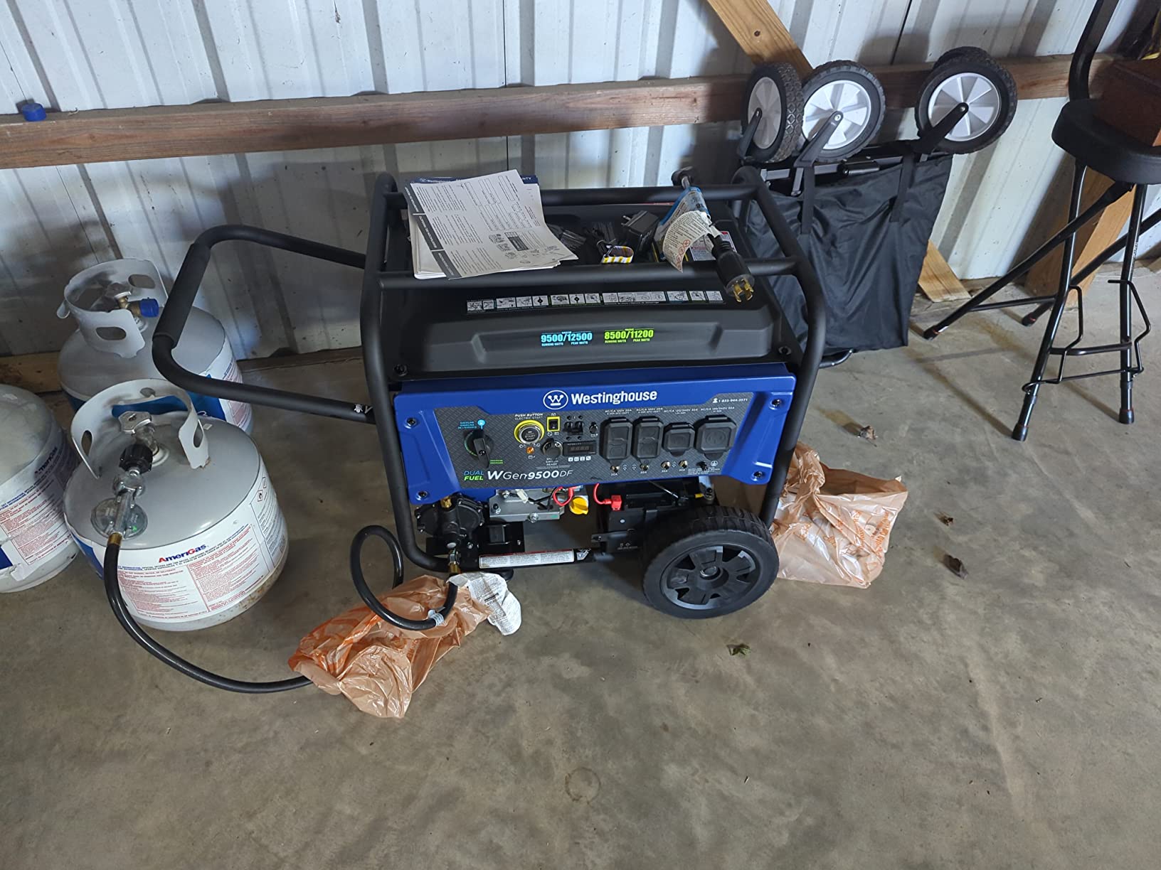 Westinghouse 12500 Watt Dual Fuel Home Backup Portable Generator
