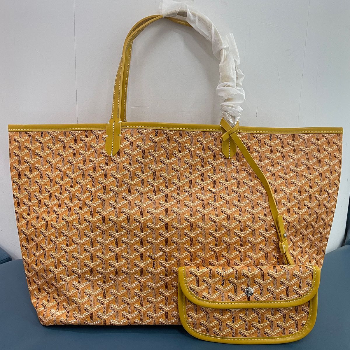 Goyard neverfull tote bag