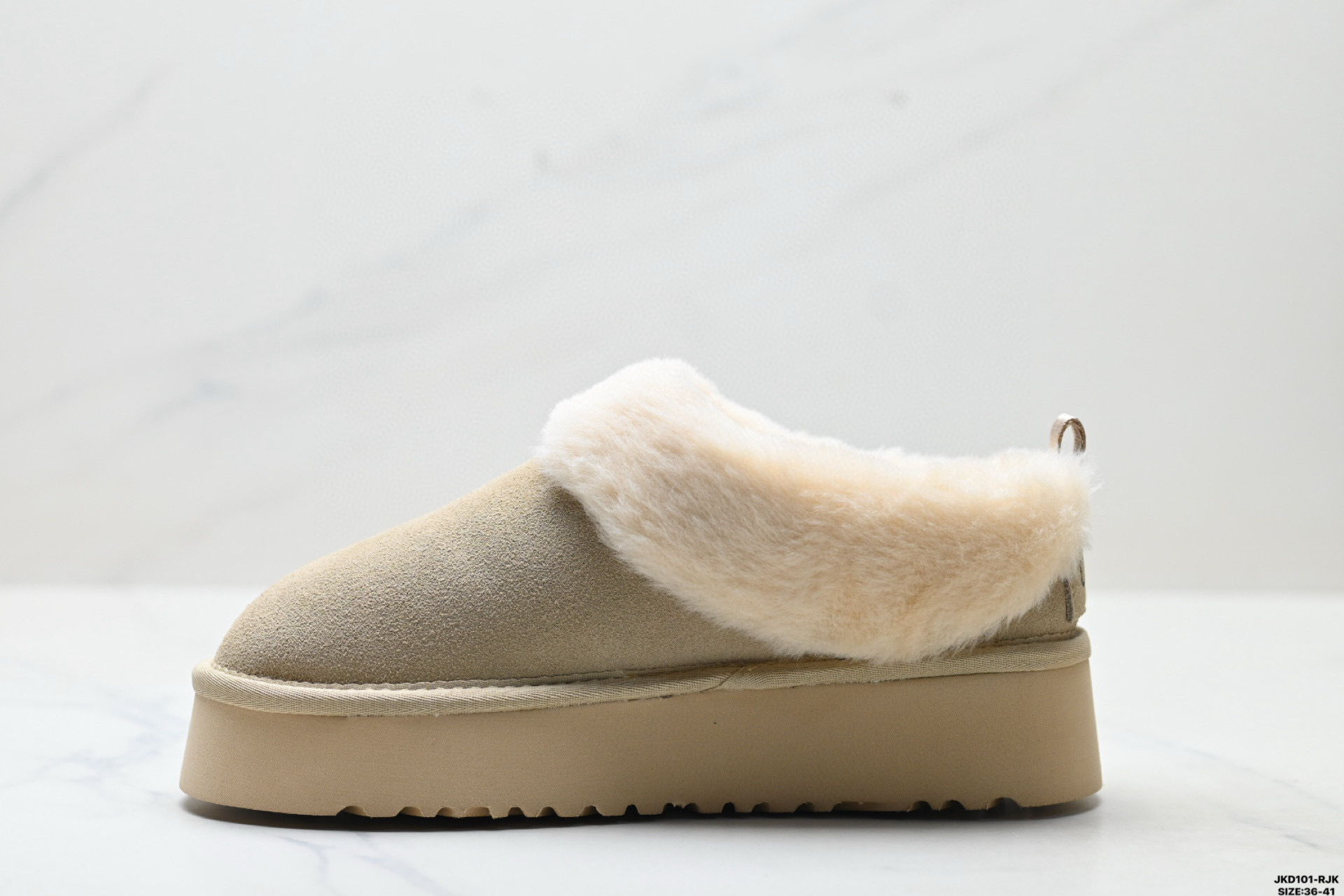 UGG Classic Clear Mini Detail 7