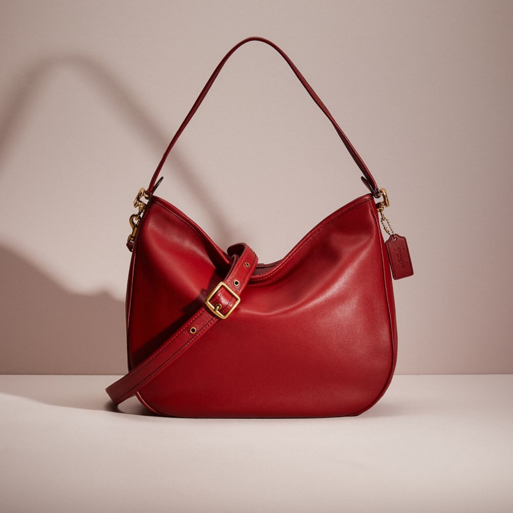 COAthtCH Classic handbags