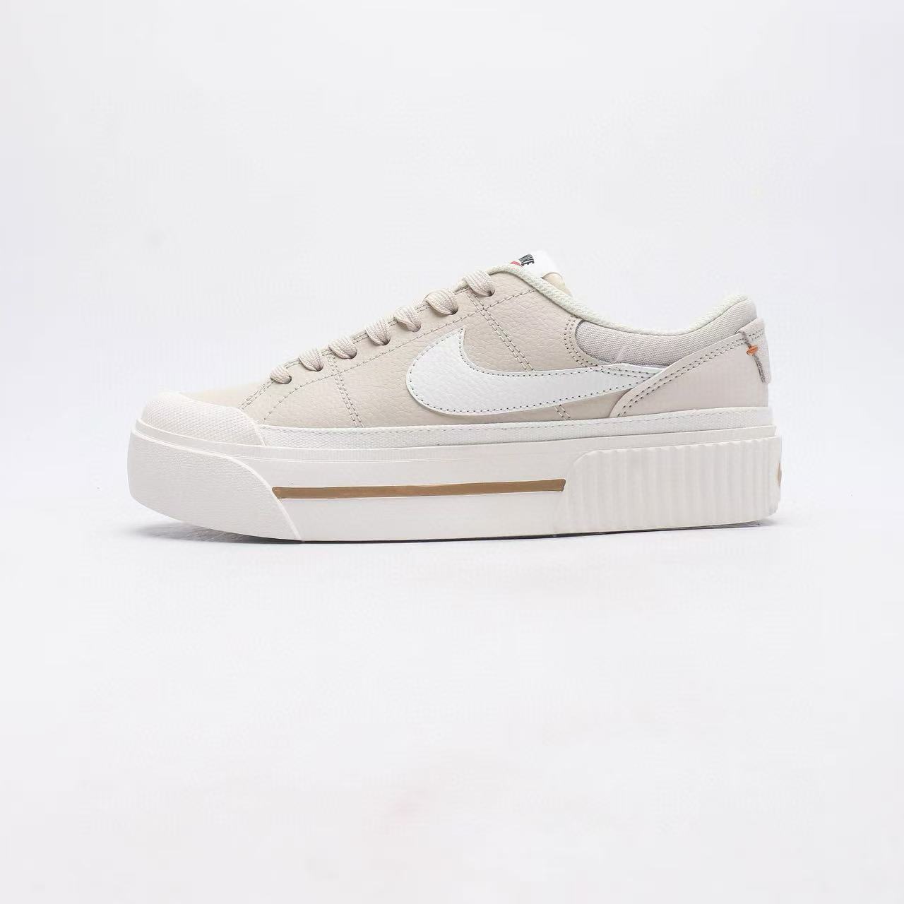 Nike Court Legacy Lift