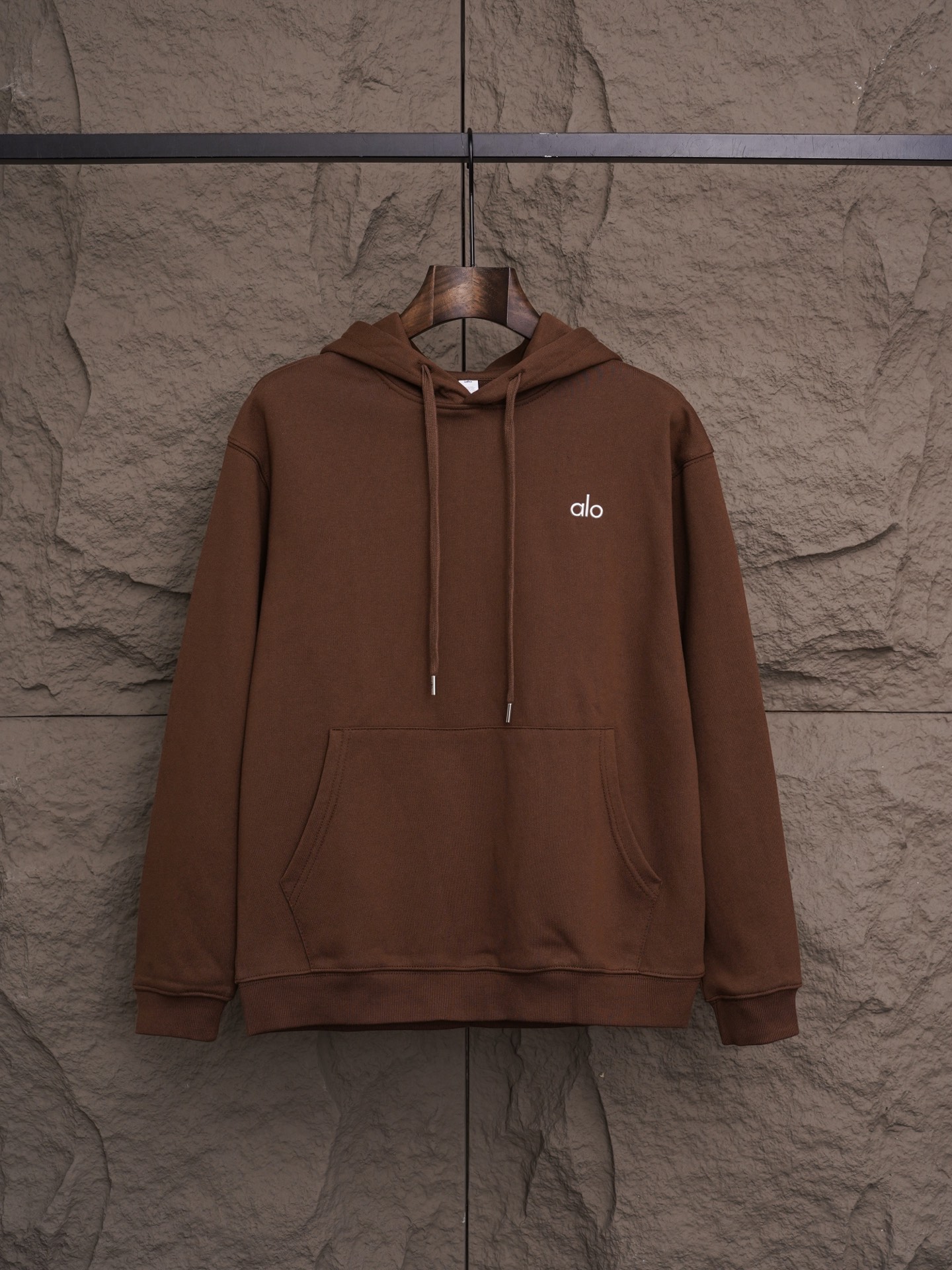 Alo Yoga Accolade Hoodie