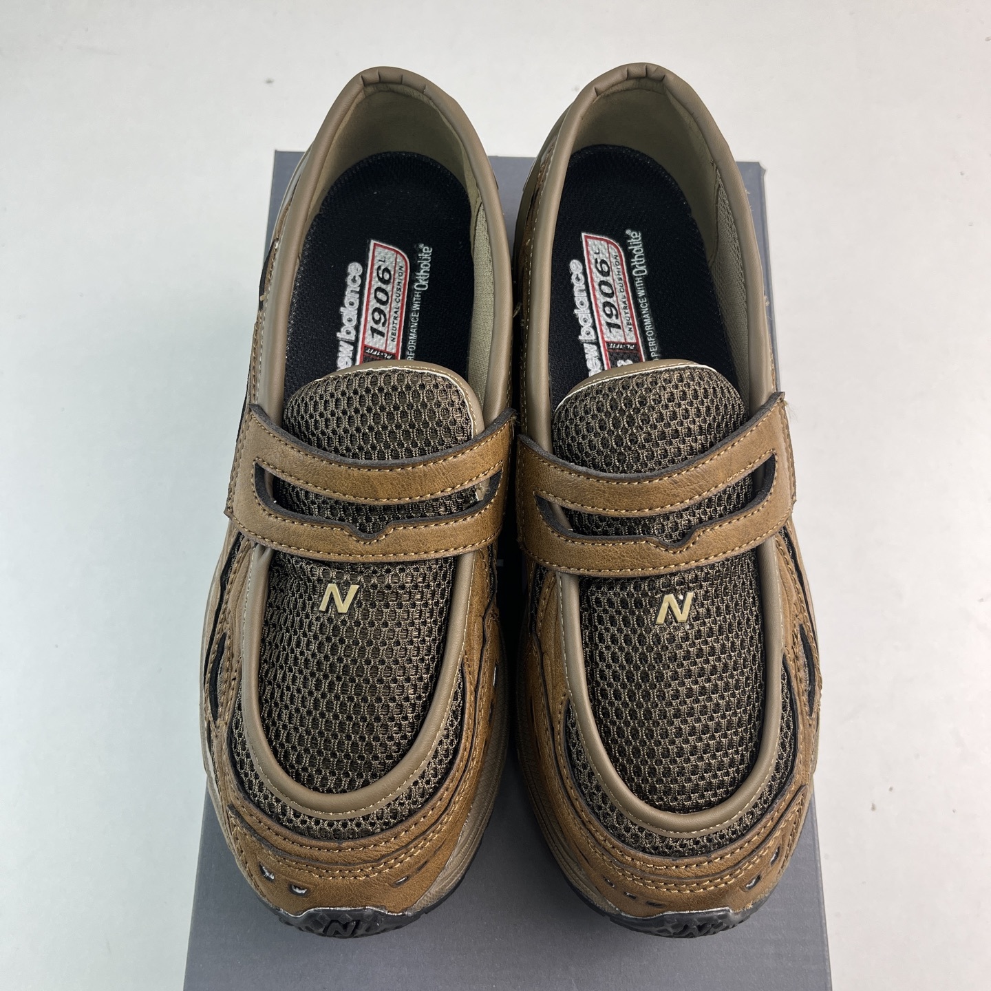 New Balance 1906 Loafer Sneakers detail 1