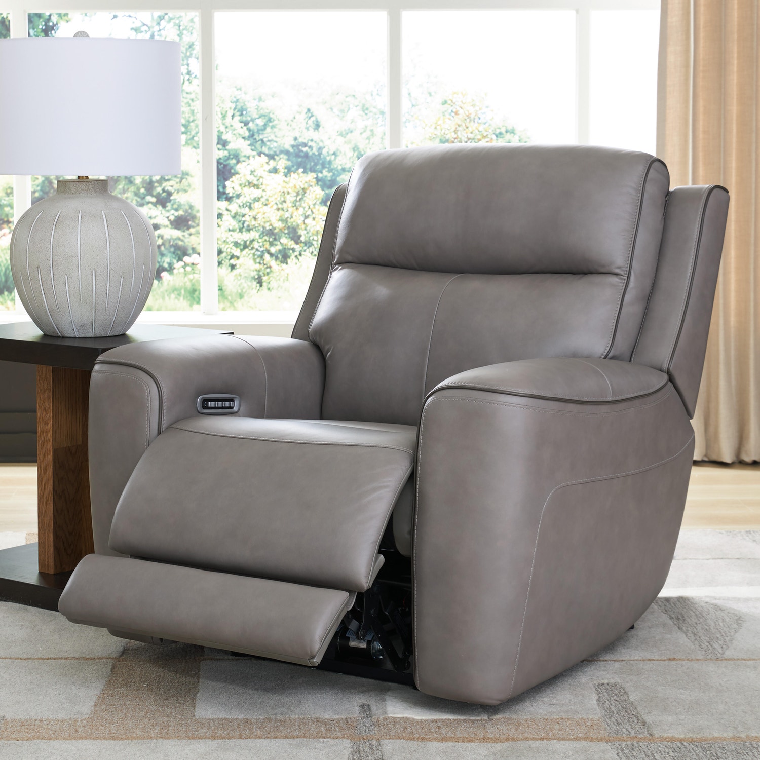 5Z-Relaxation Dual Power Leather Recliner