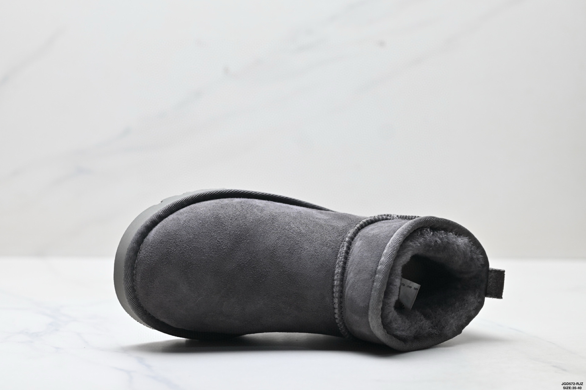 UGG Classic Ultra Mini Detail 16