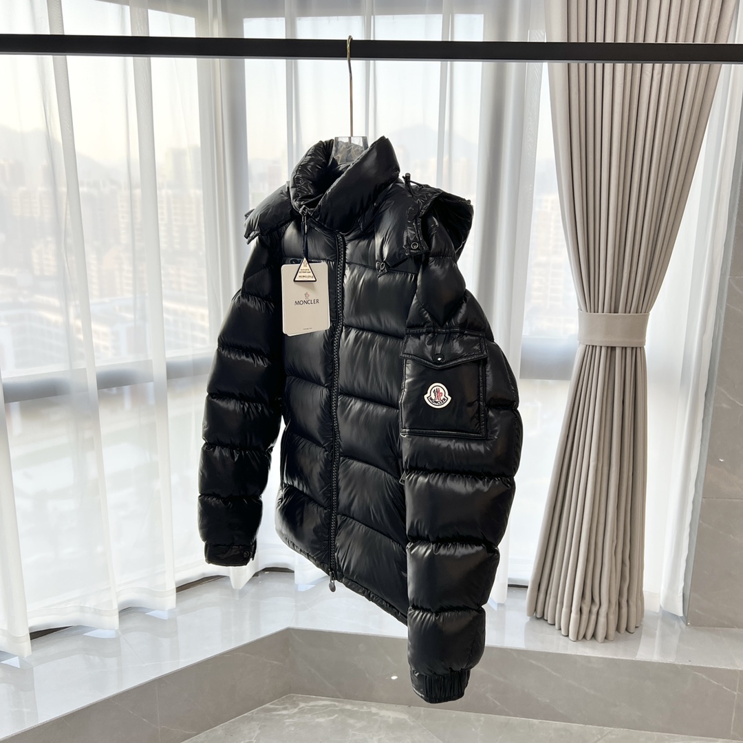 Moncler Short Removable Hood Down Jacket