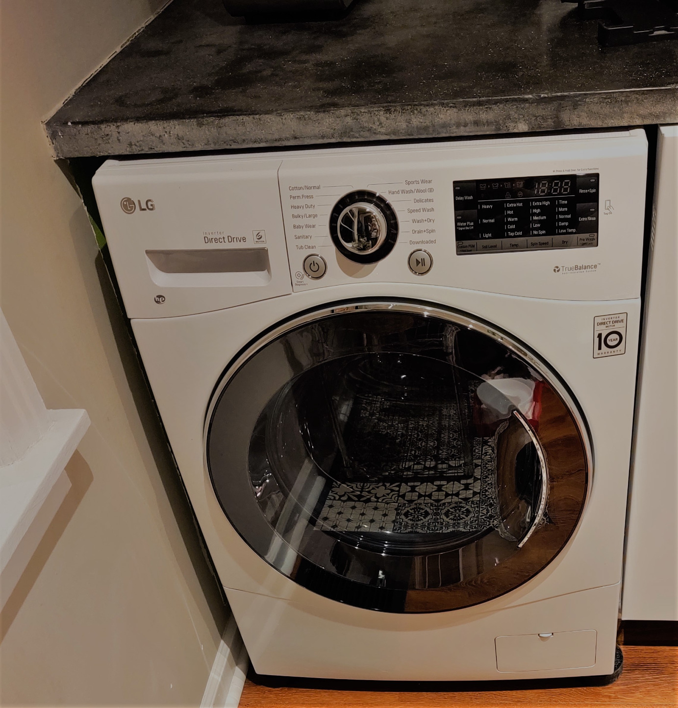 LG 24" Washer/Dryer Combo with 2.3 cu. ft. Capacity