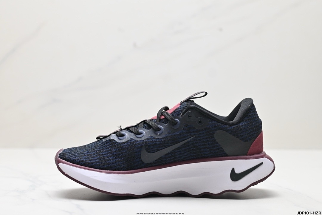 Nike MOTIVA