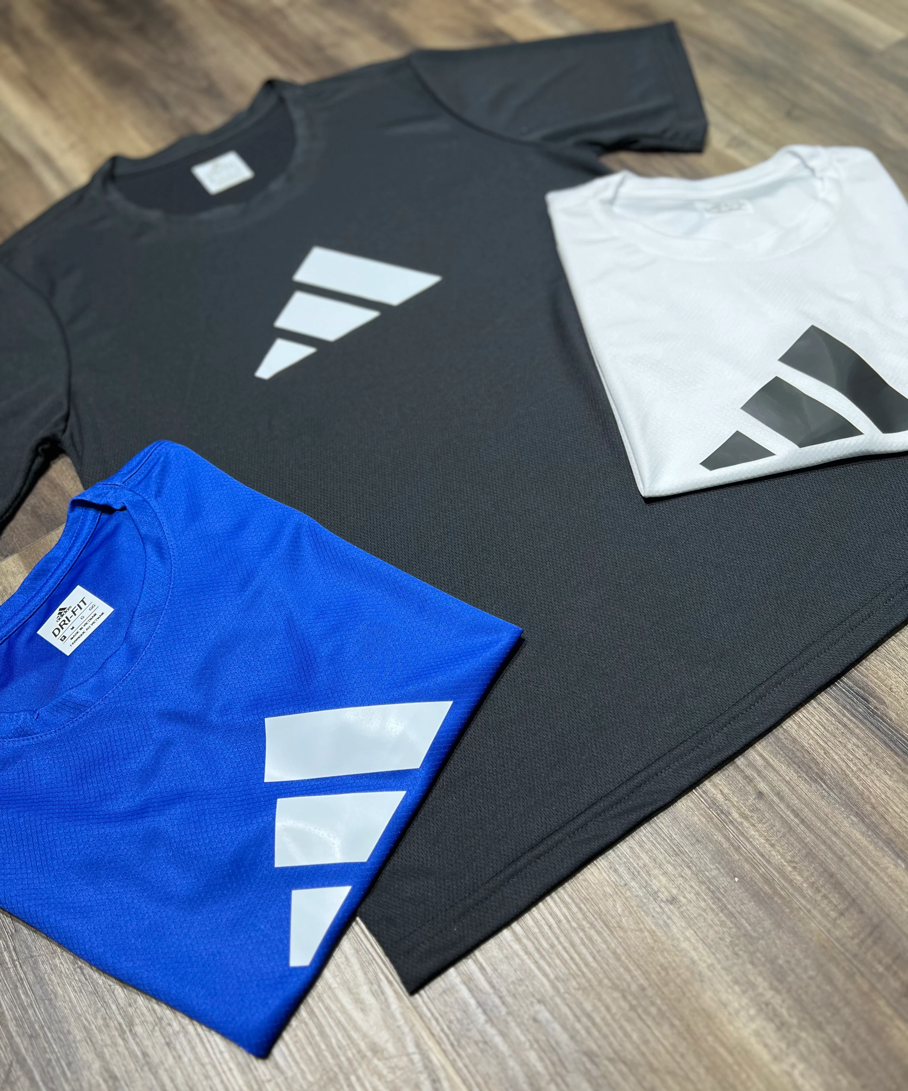 Kit com 3 camisetas  dri-fit