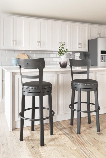 Valebeck / Pinnadel / Caitbrook Swivel Bar Stool