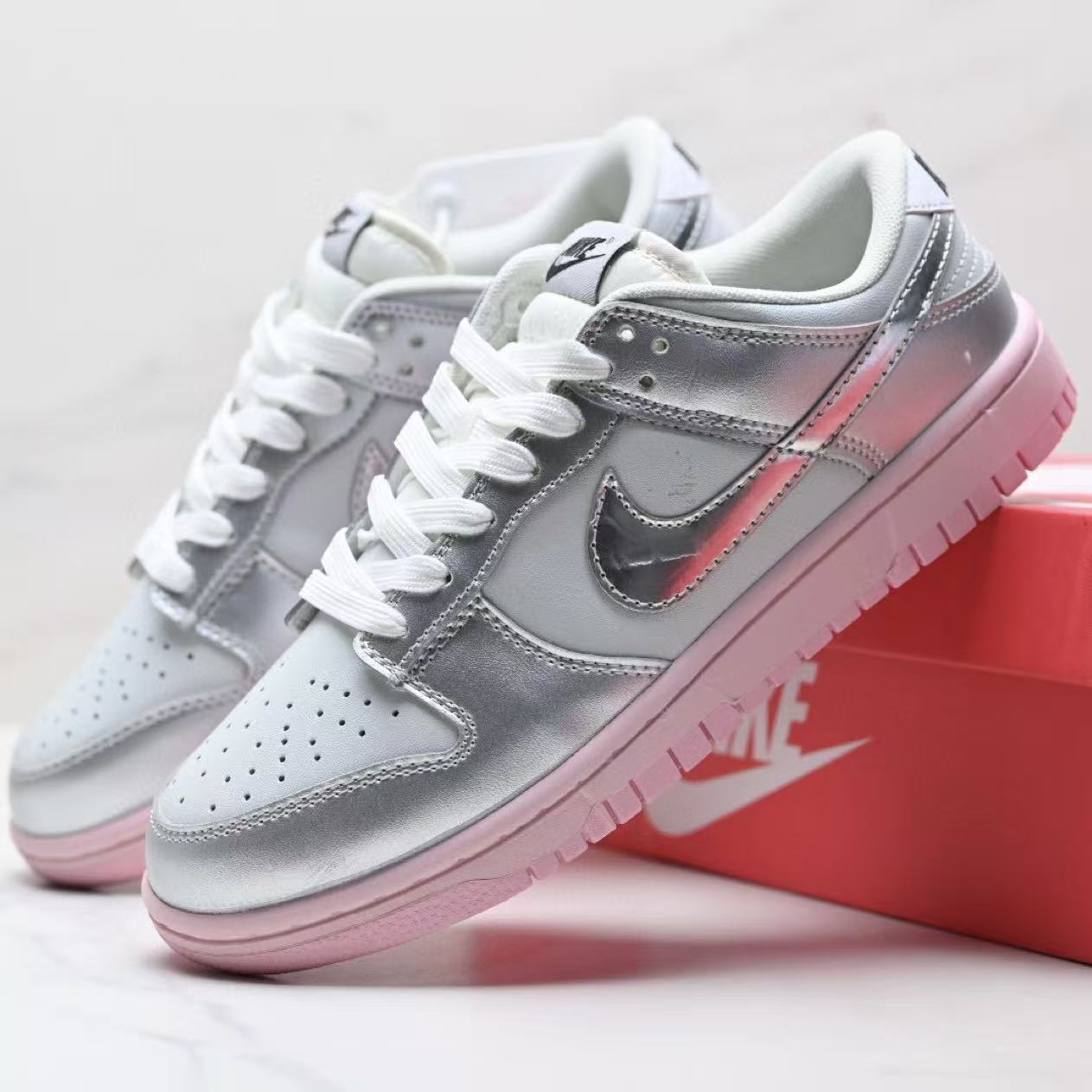 Nike Dunk Low Collection