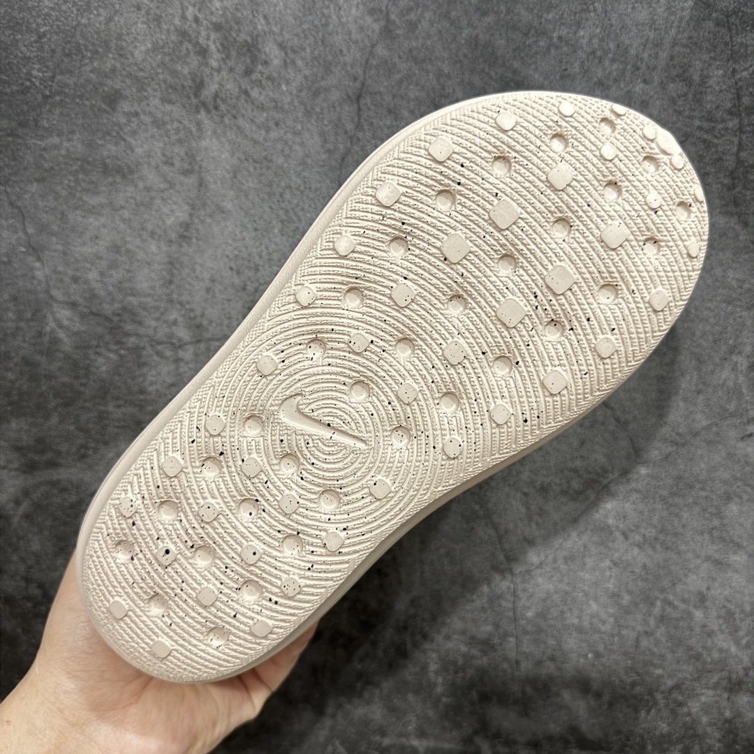 Nike ReactX Rejuven8 Sneakers detail 1
