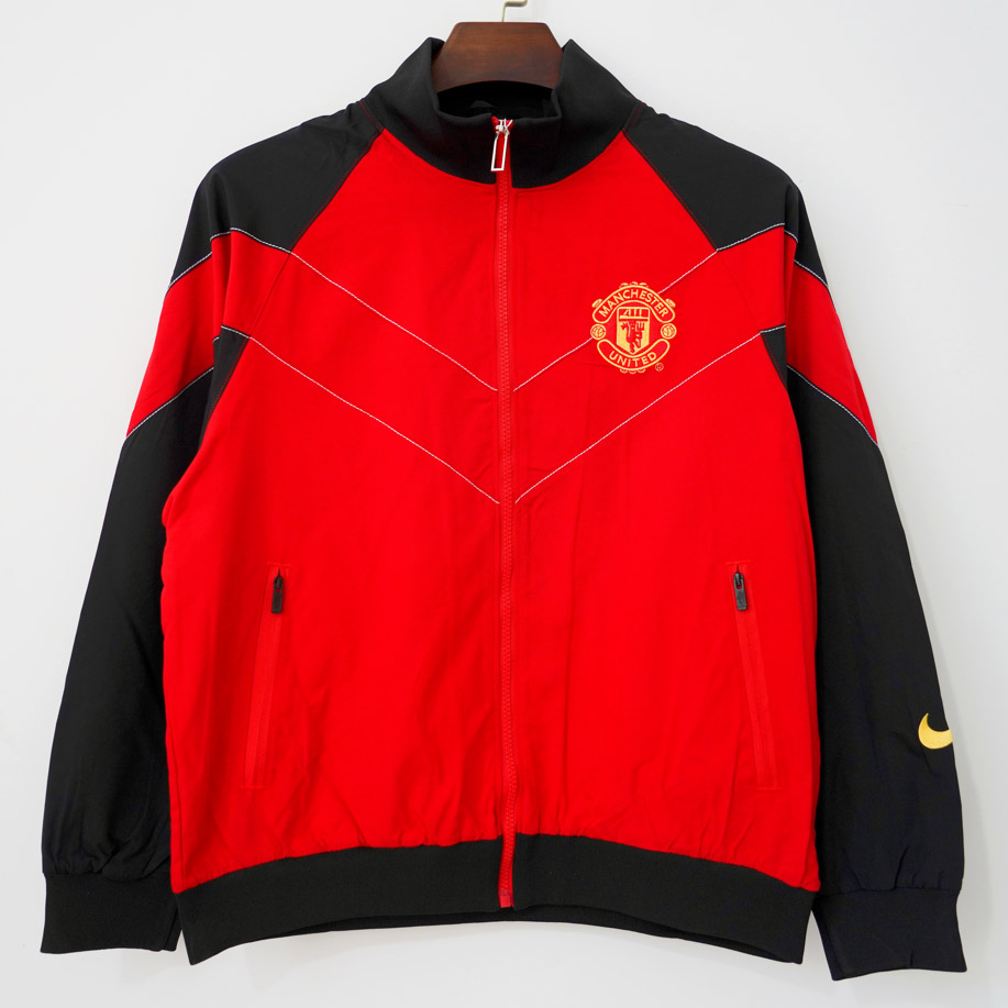 Man utd 06/07 Jacket/ Windbreaker