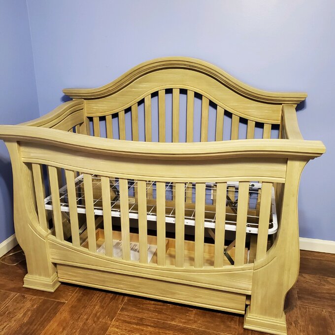 Davenport 4-in-1 Convertible Crib