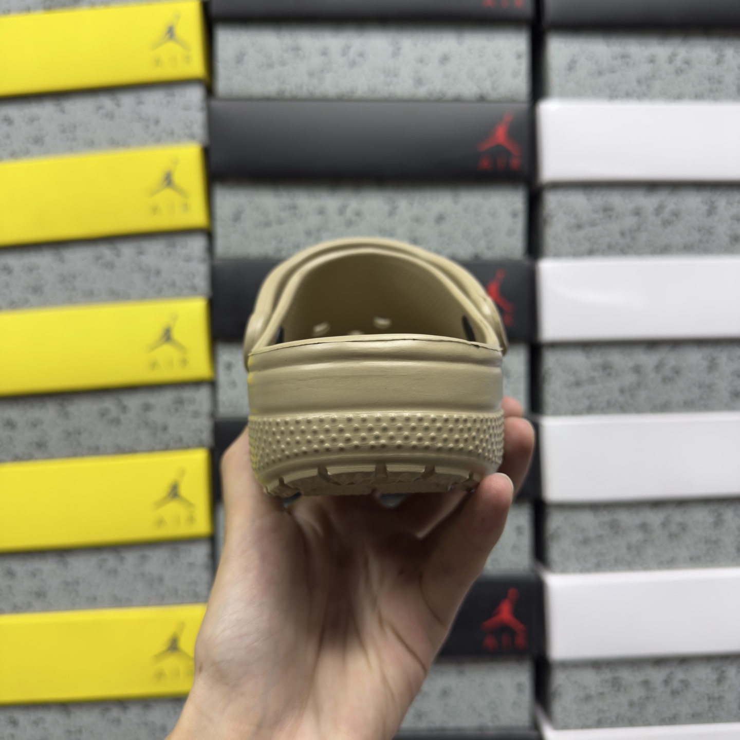 Crocs Star Clog - Khaki Detail 2