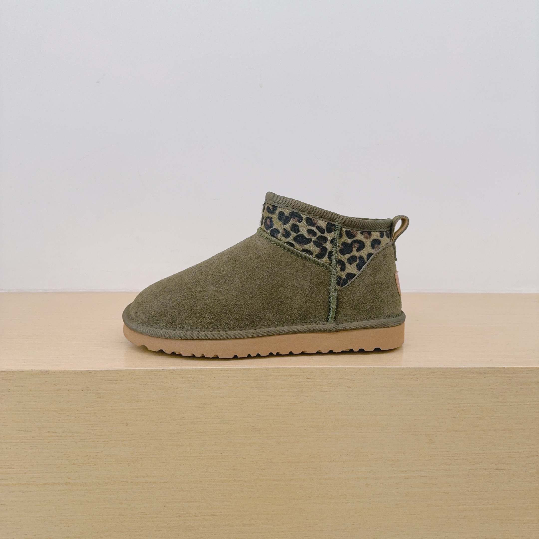 UGG Kids 6109 Leopard Color-Block