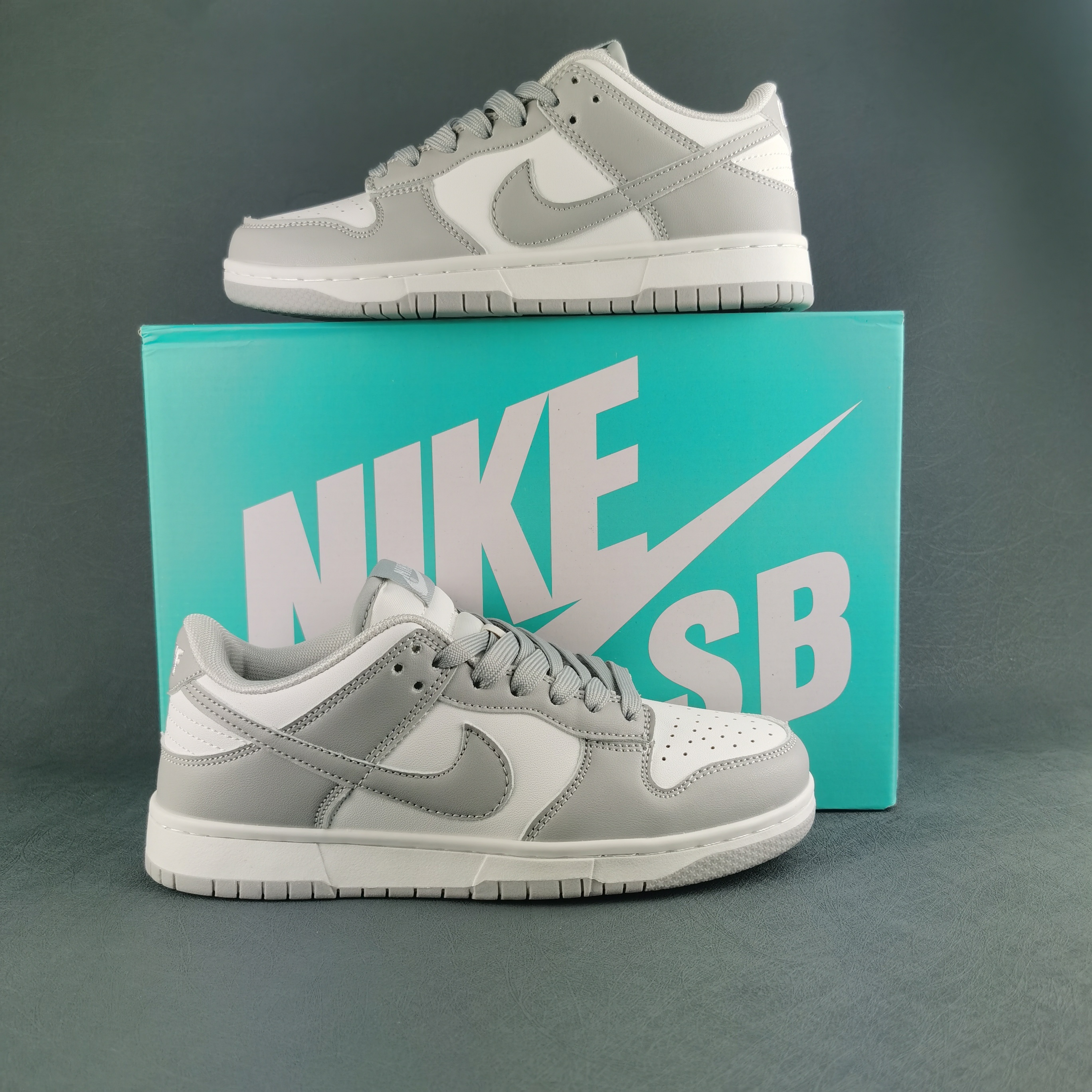 Nike Dunk Low