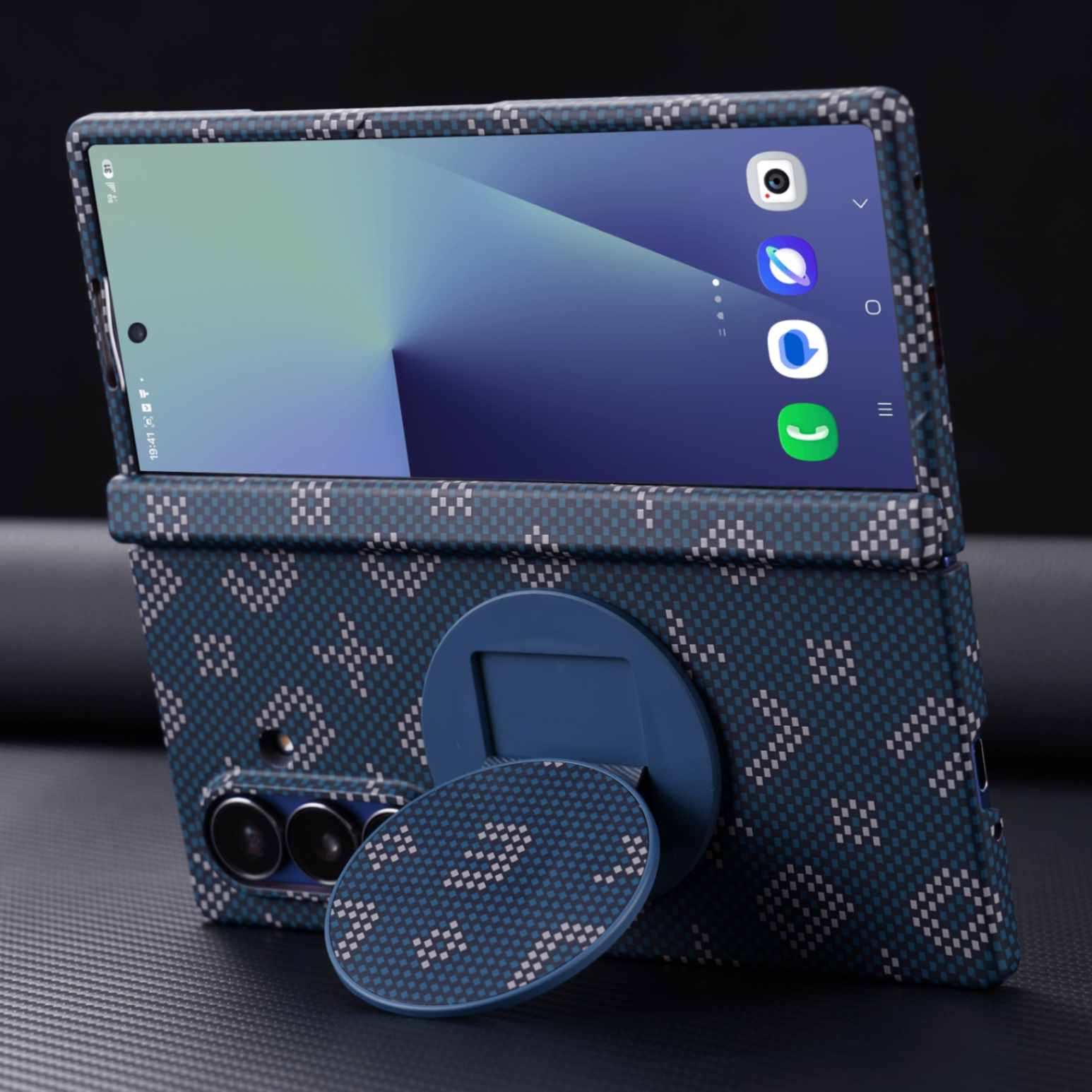 Galaxy Z Fold 8 Protective Case Magnetic - back view