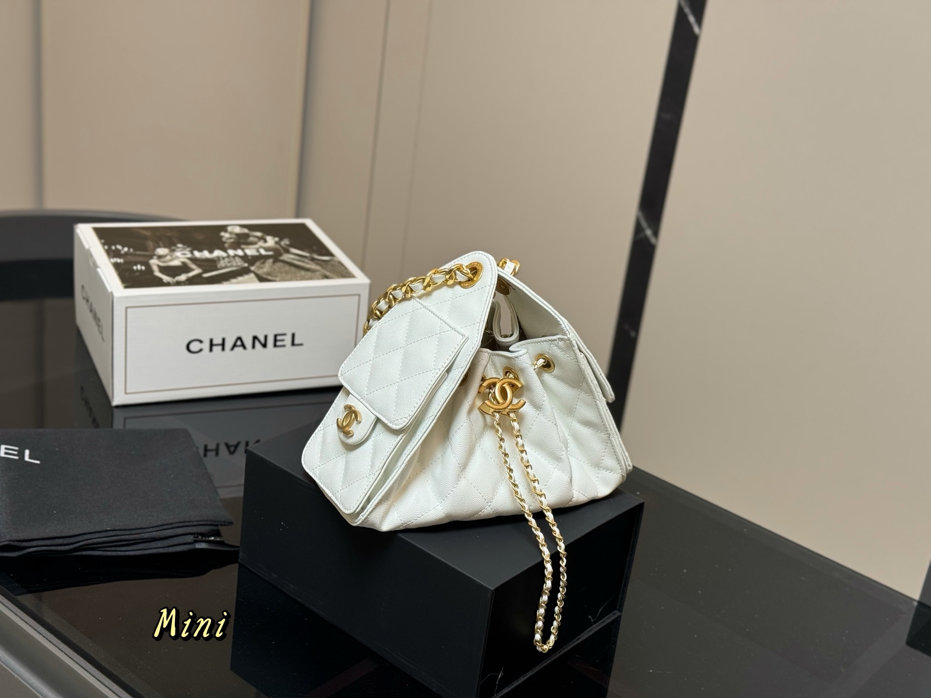 Chanel 25bag hobo Caviar chain handbag