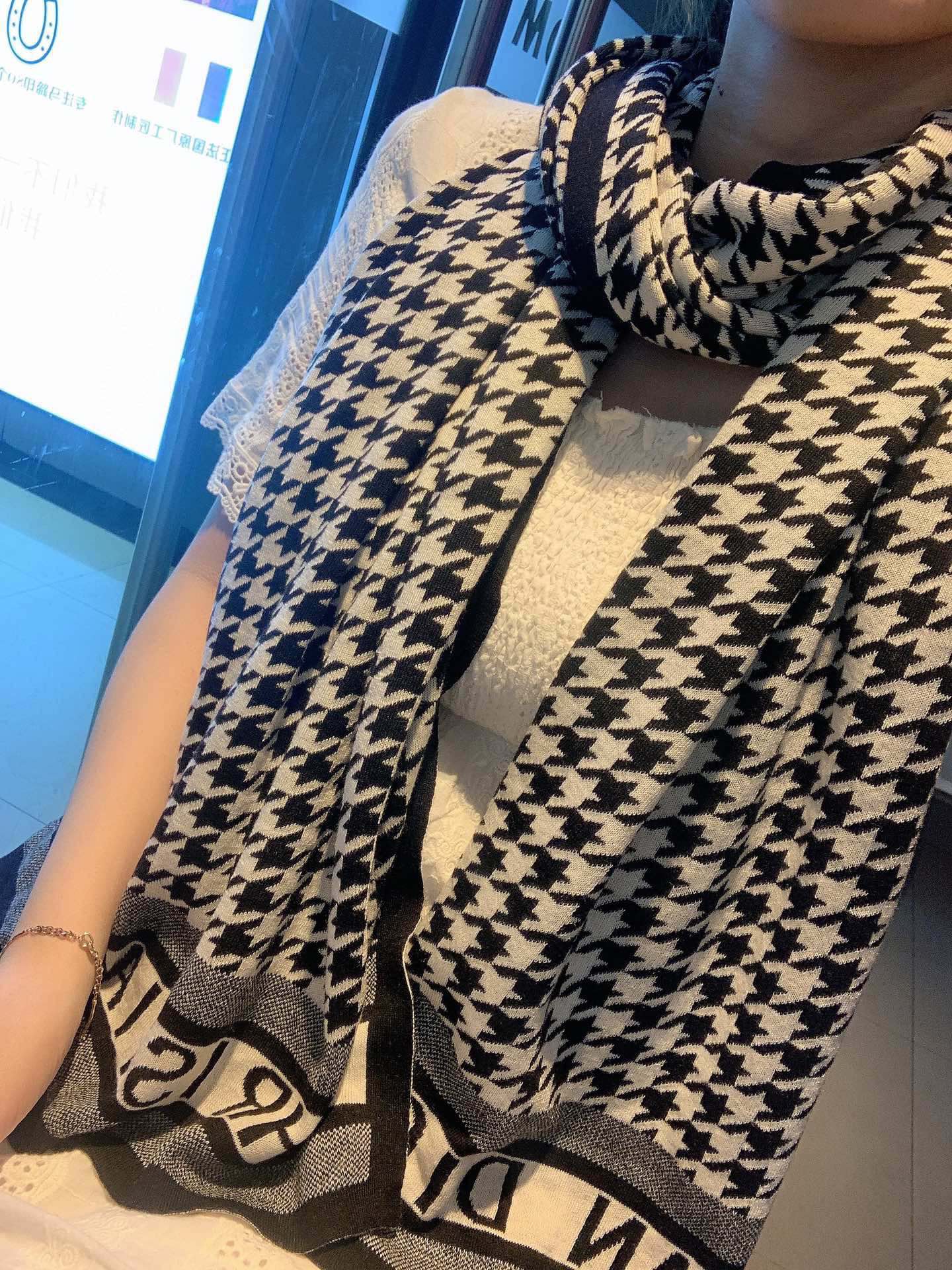 Dior Houndstooth Cashmere Scarf Pink and Beige
