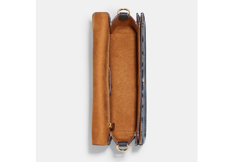 COAthtCH Classic handbags