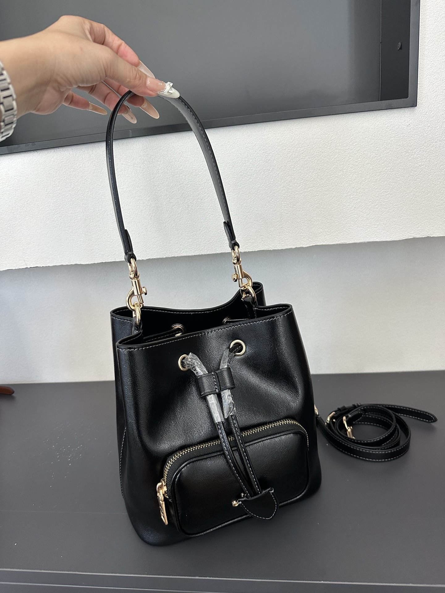 Coach CES95 Rowan Bucket Bag
