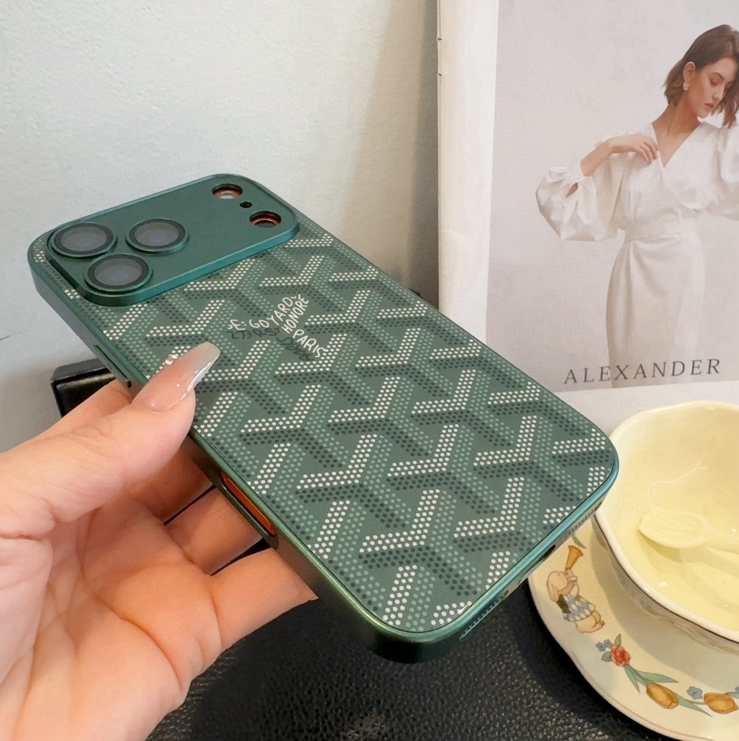 Goyard Classic Monogram Full Coverage Lens Frame Ultra Slim Luxury Phone Case