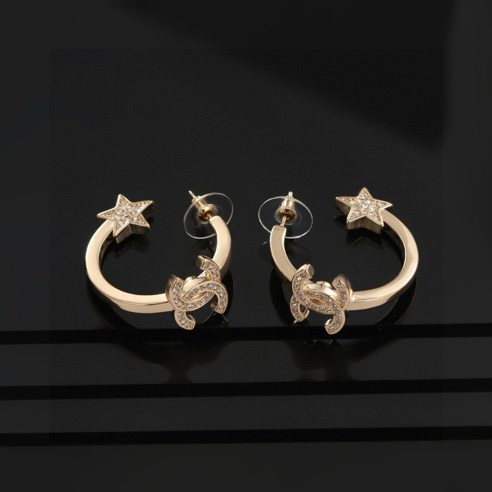 Chanel's light golden ears are damaged