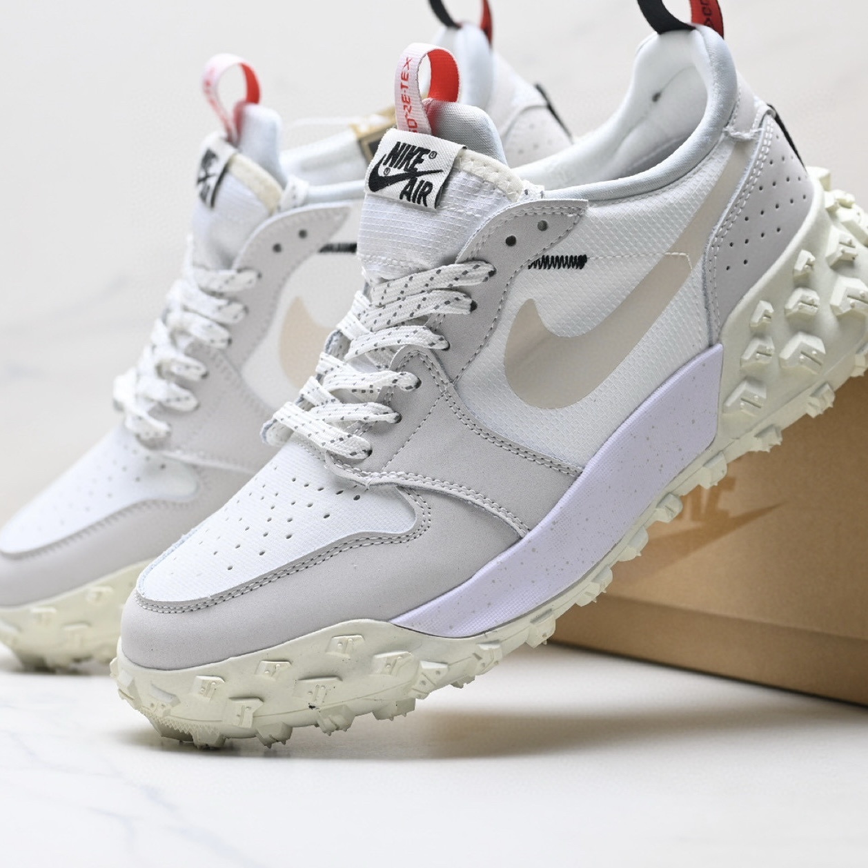 Air Jordan 1 Element 2