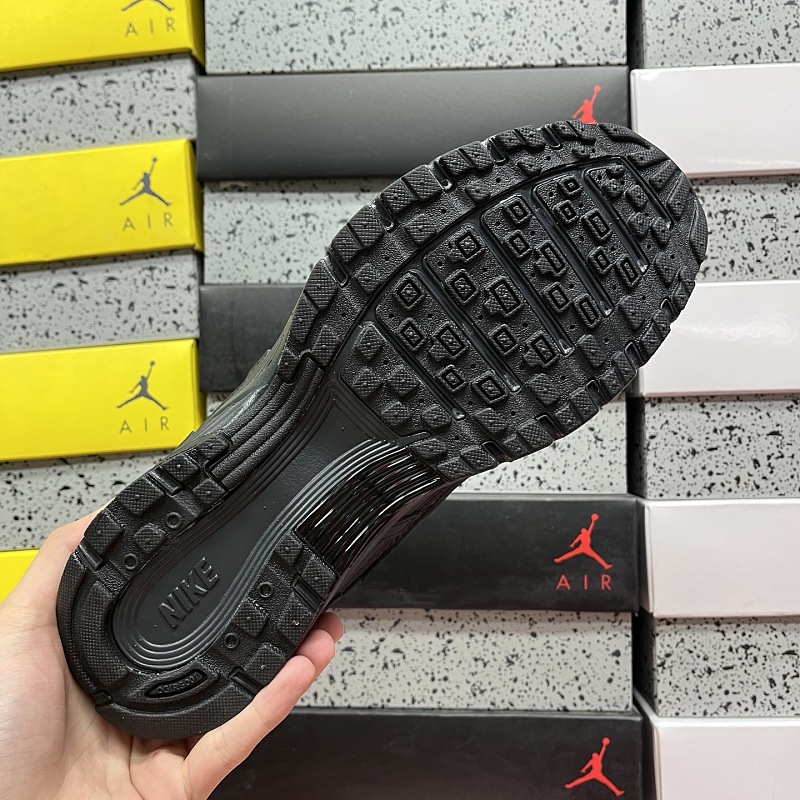 Nike P-6000