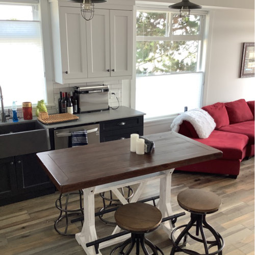 Roesler 4 - Person Counter Height Dining Set