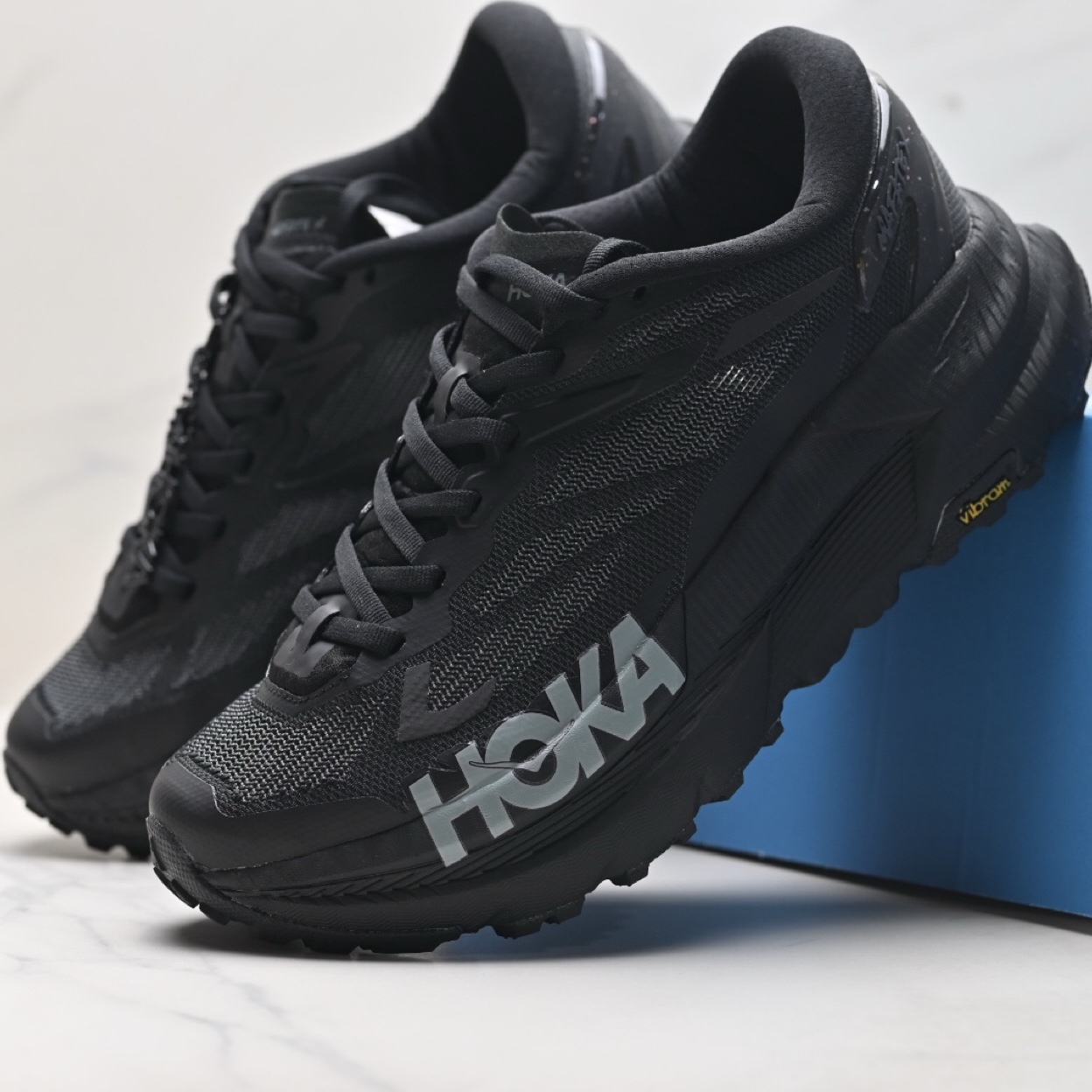 HOKA Mafate X