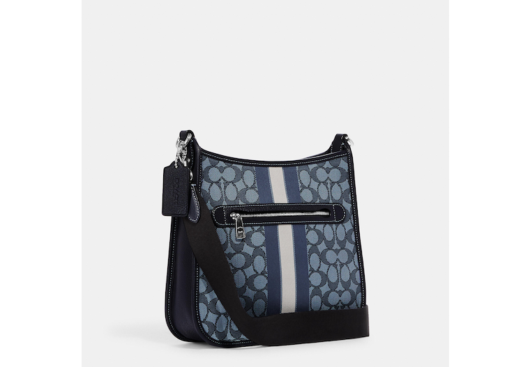 COAthtCH Classic handbags