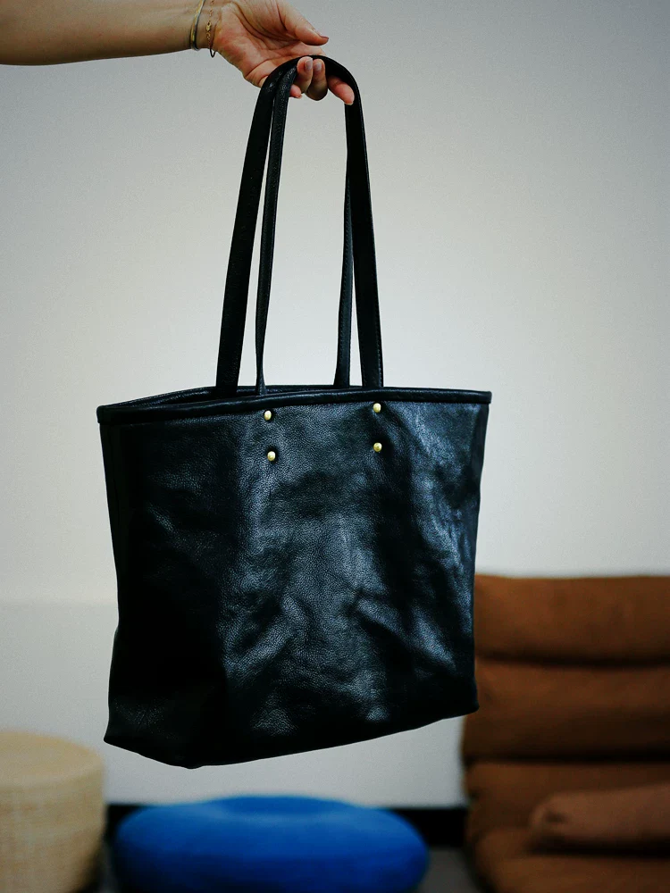 Vegetable tanned pure cowhide tote bag