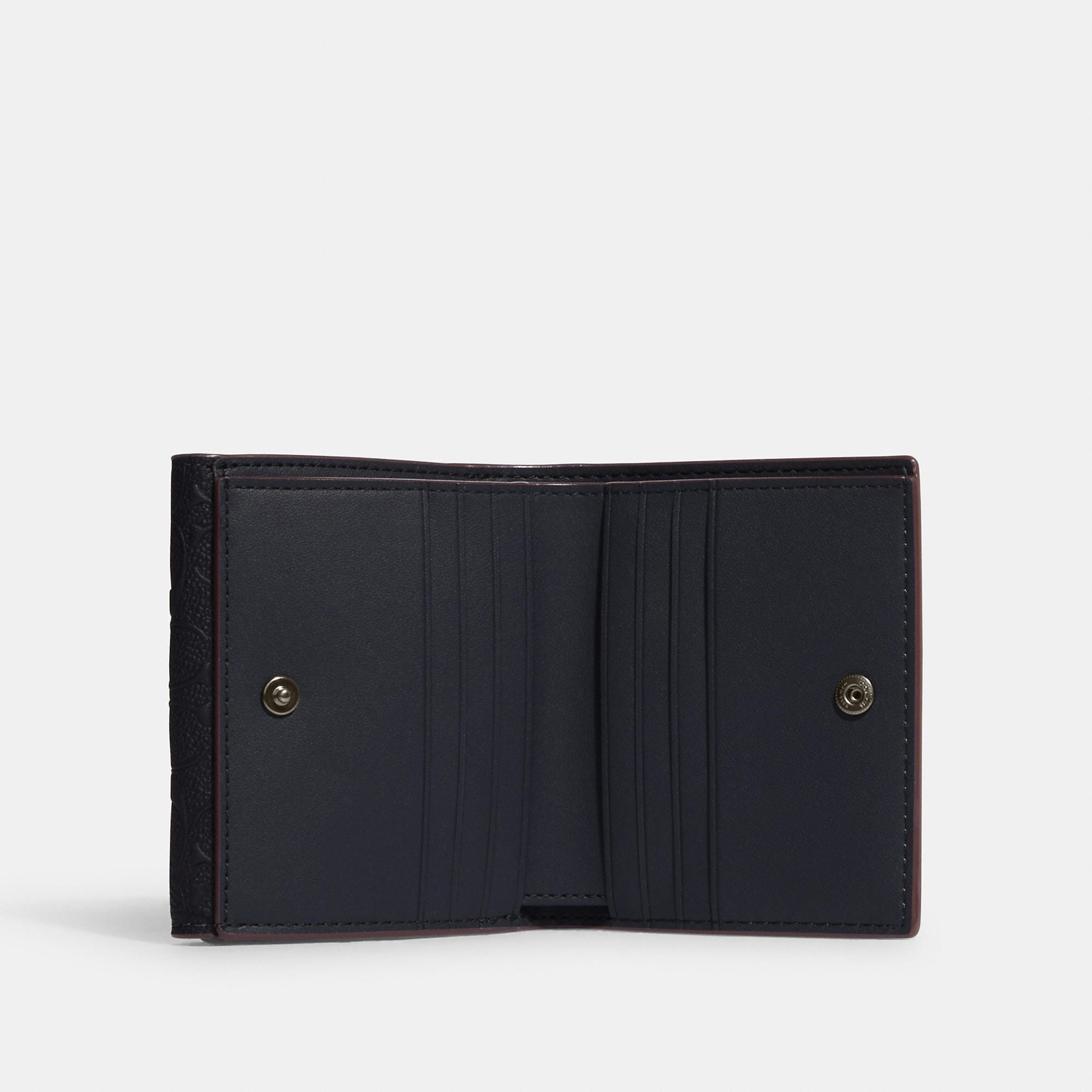 COAthtCH Classic Wallet