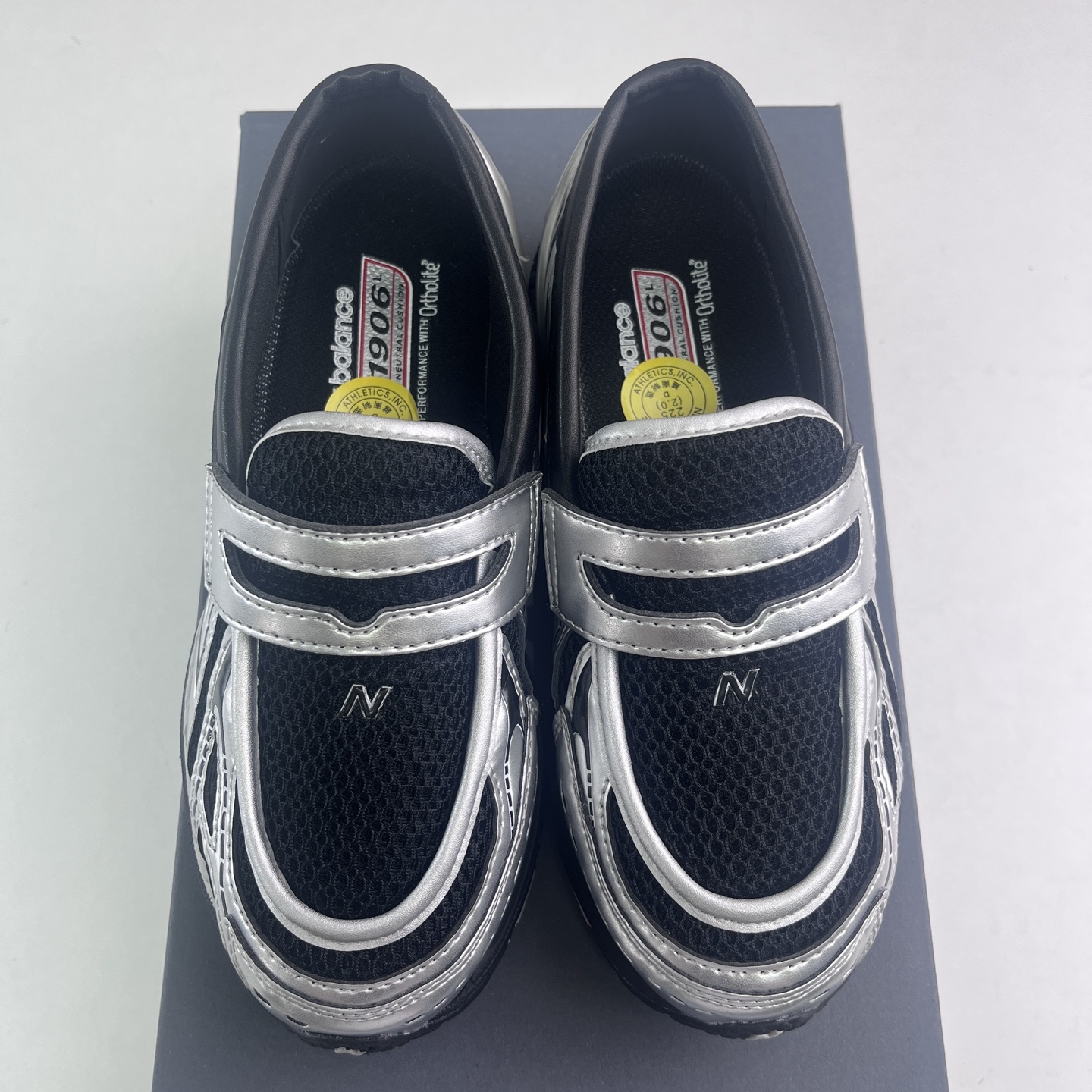 New Balance 1906 Loafer Sneakers detail 1