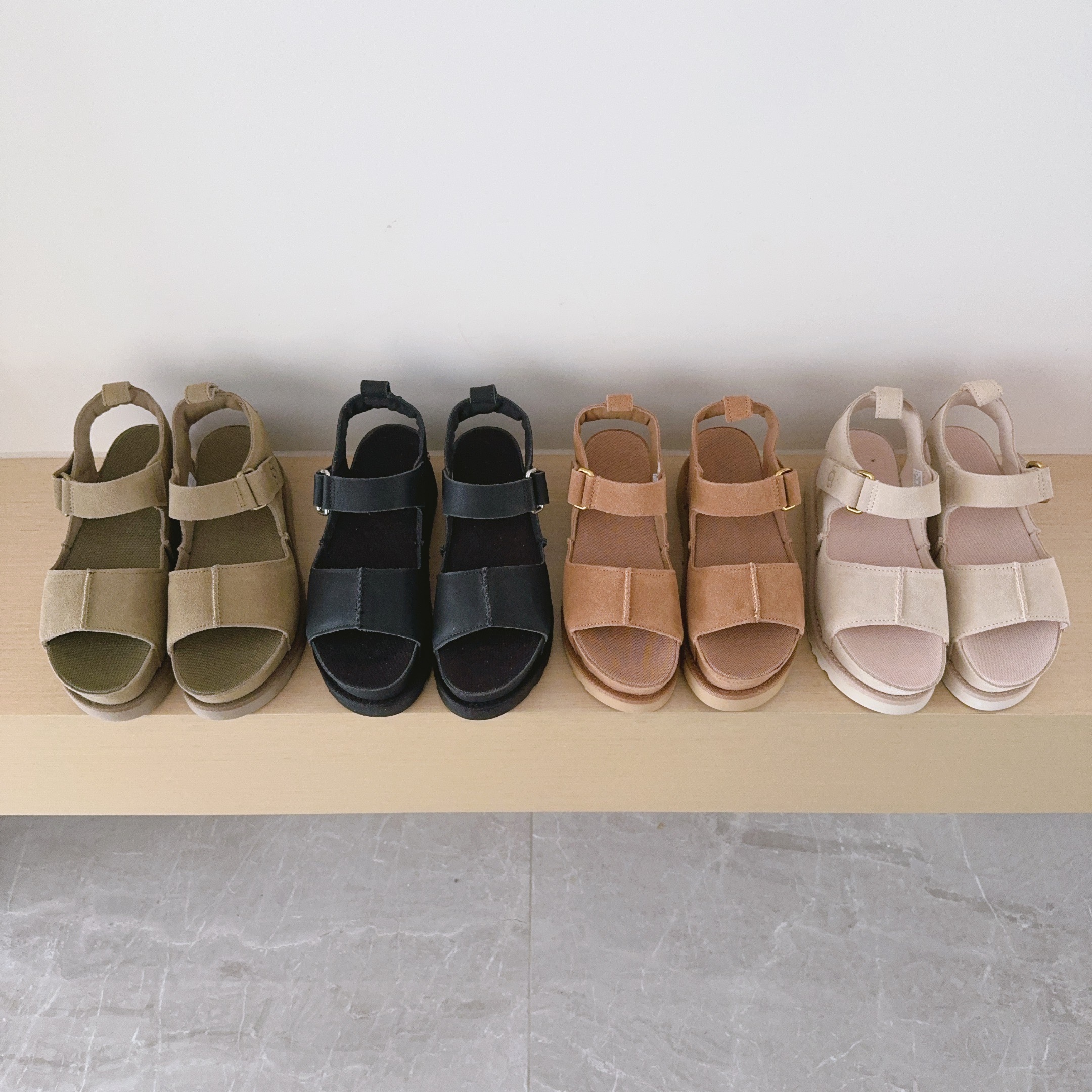Center Seam Sandals