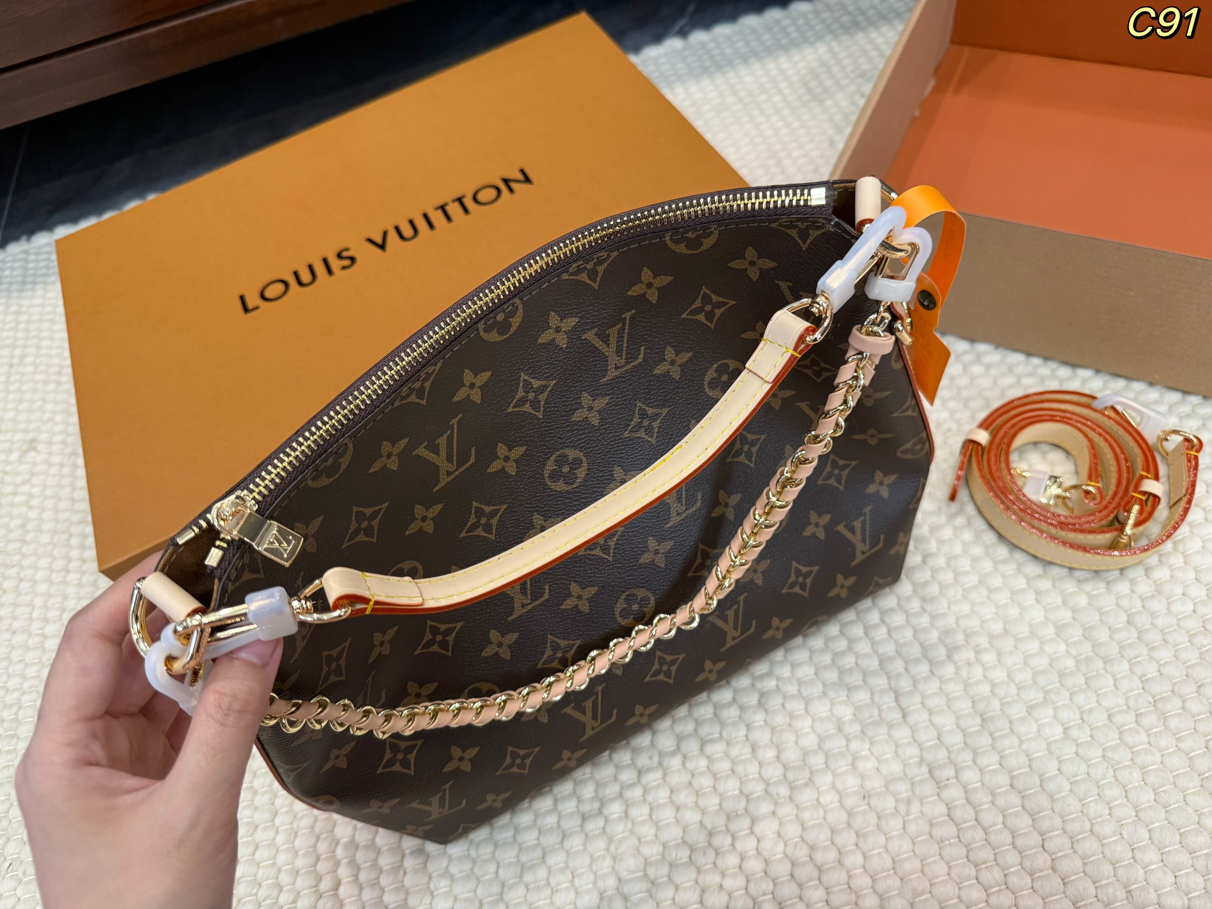 LV Multipass shoulder bag