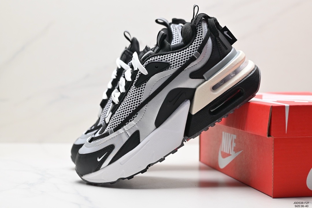 Nike Furyosa