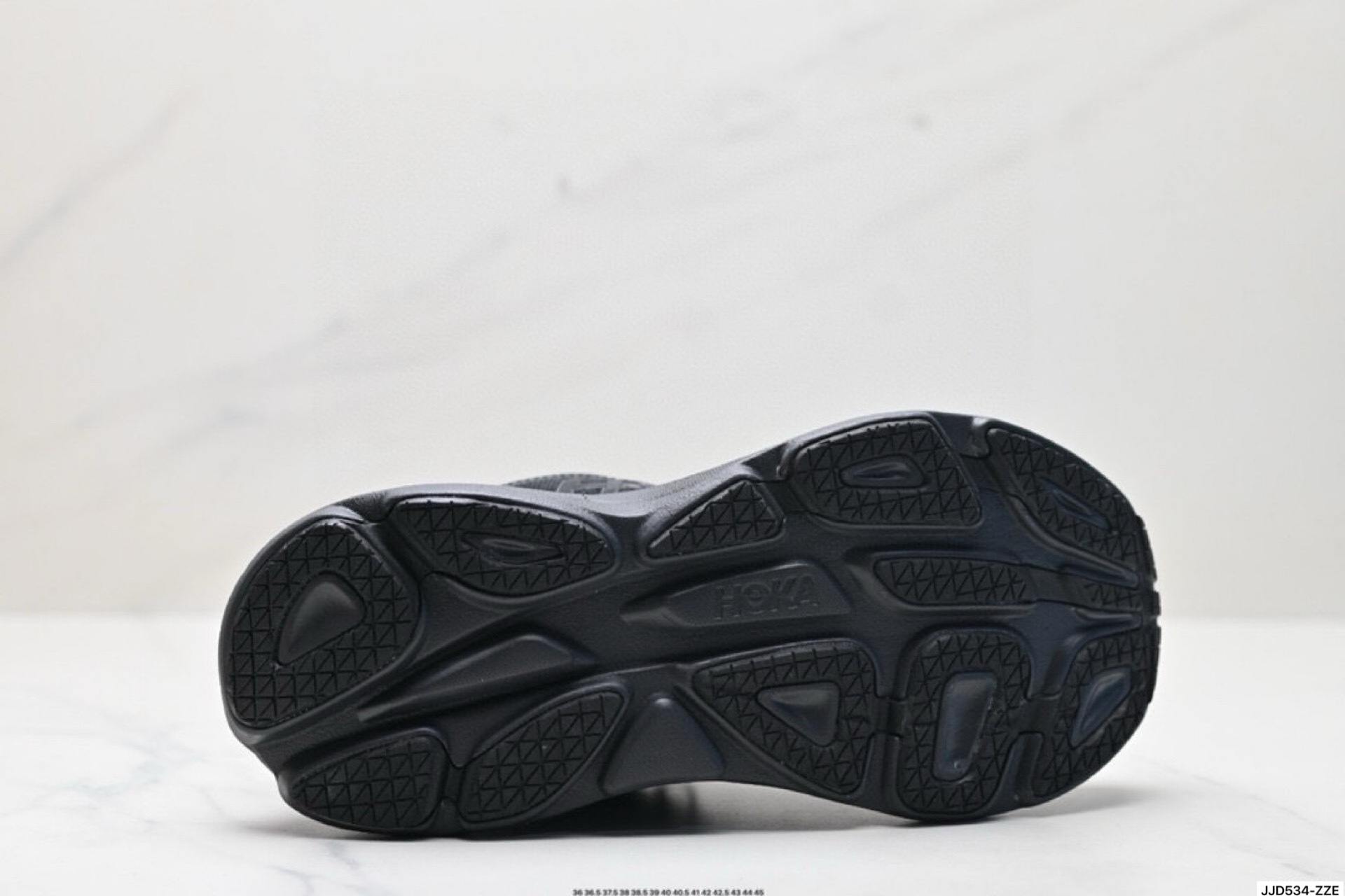 HOKA Bondi 8