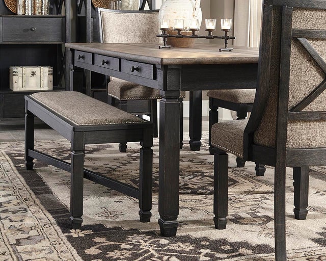 Tyler Creek / Bolanburg Dining Table with Storage Drawers