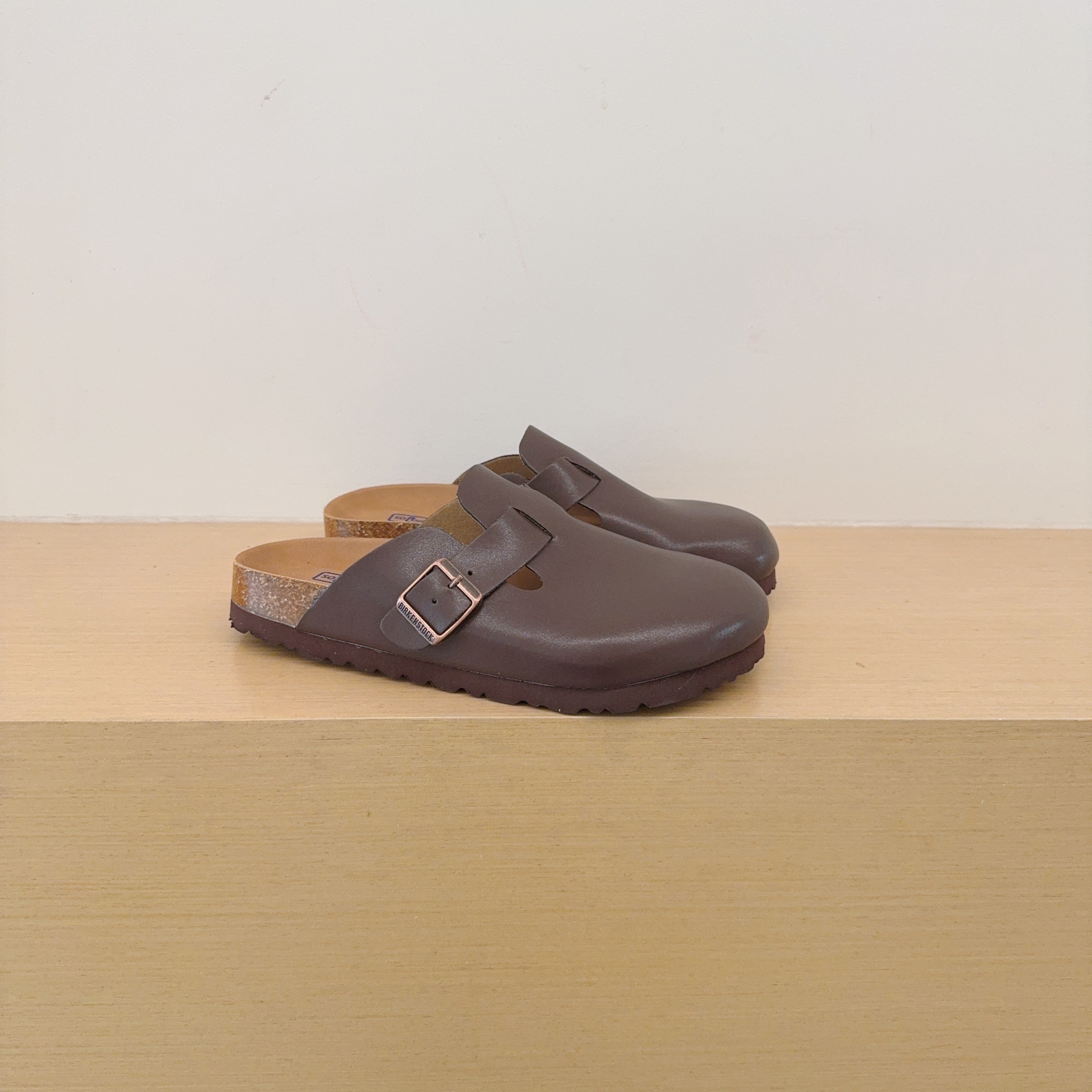 UGG Kids Matte And Gloss Series Birken-Style Clogs Adult And Kids
