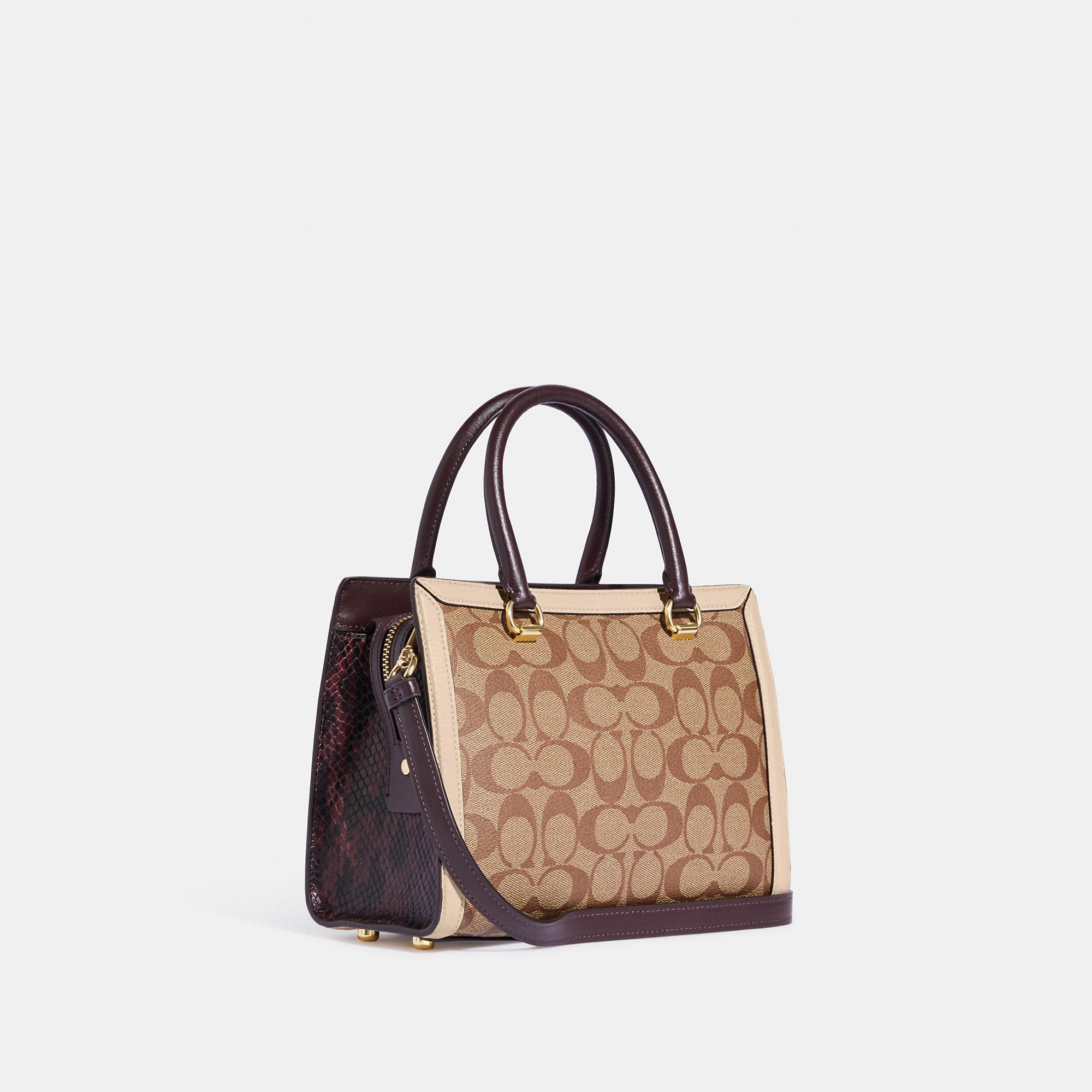 COAthtCH Classic handbags