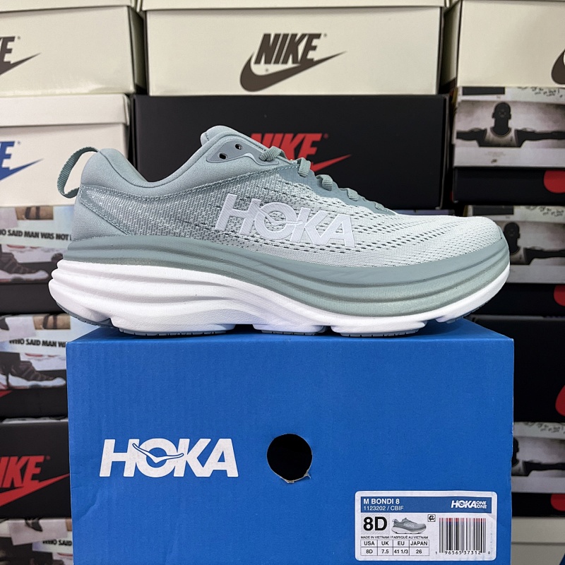 Hoka Bondi 8 Sneakers