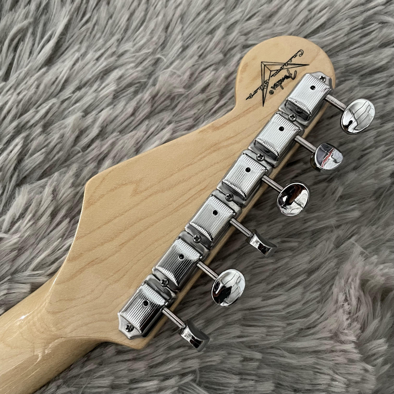 6Strings Electric Guitar Eric Clapton Solid Body Maple Fretboard