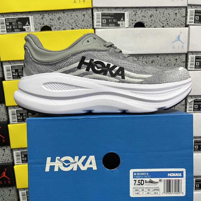 Hoka Bondi 9 Sneakers