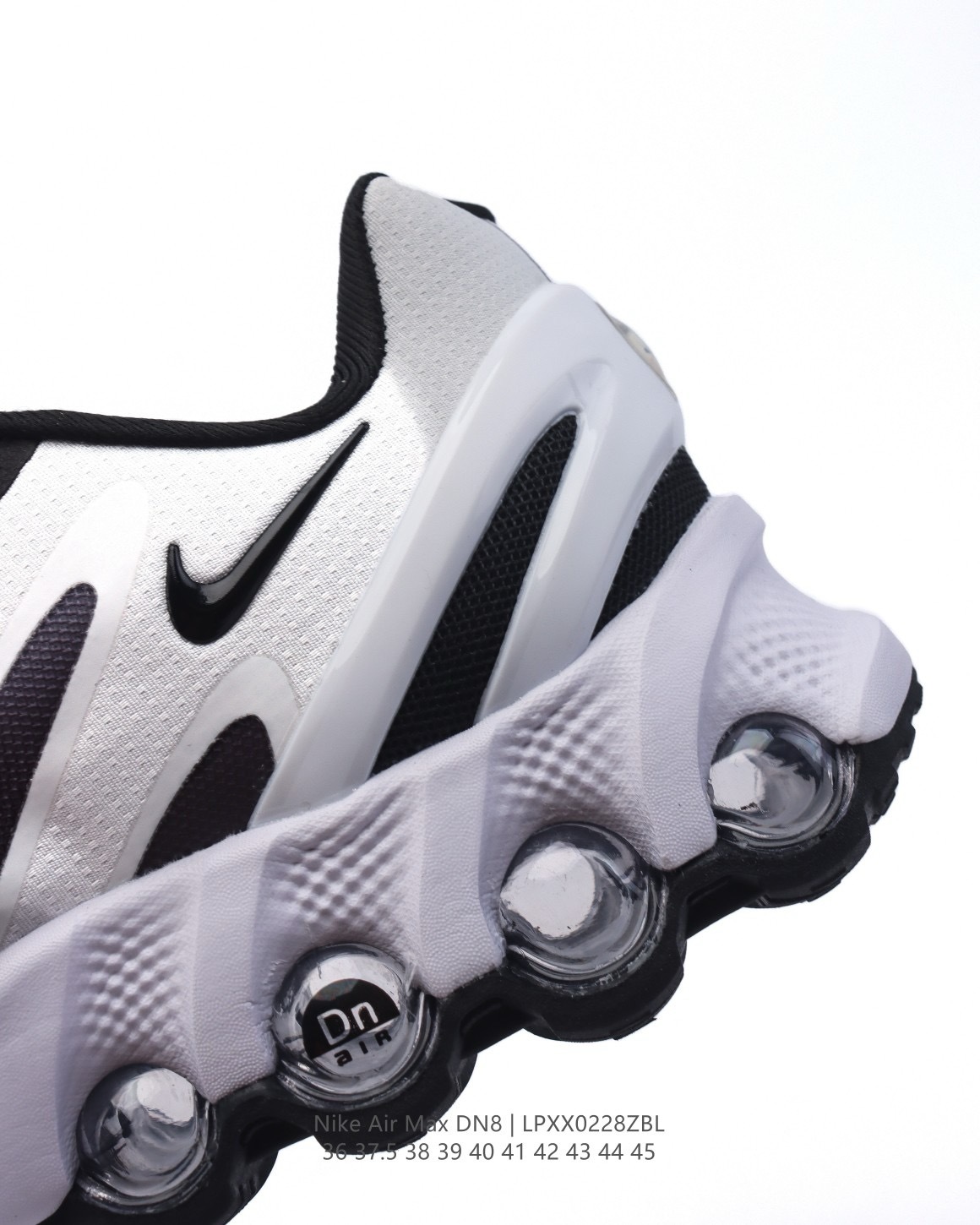 Nike Air Max DN8