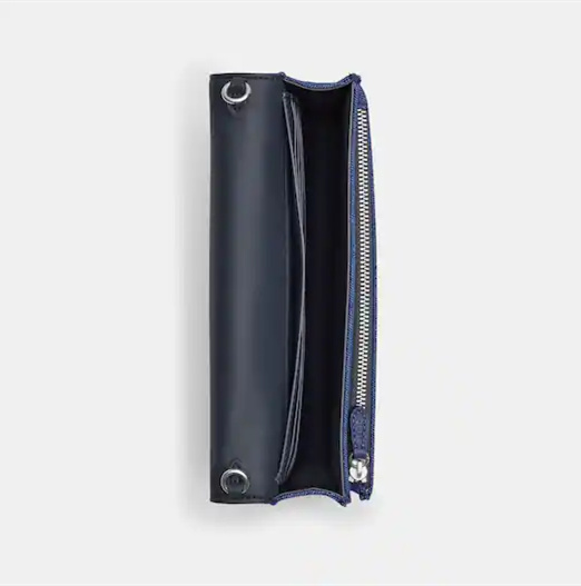 COAthtCH Classic handbags