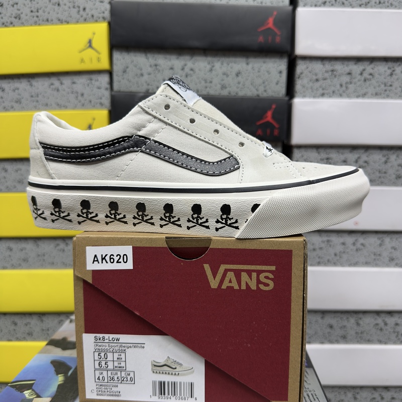 Vans Skool White Black Logo